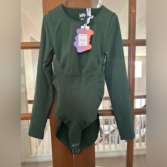 NEW WITH TAGS! YITTY Long Sleeve Bodysuit in Dark Green - Picture 3 of 8